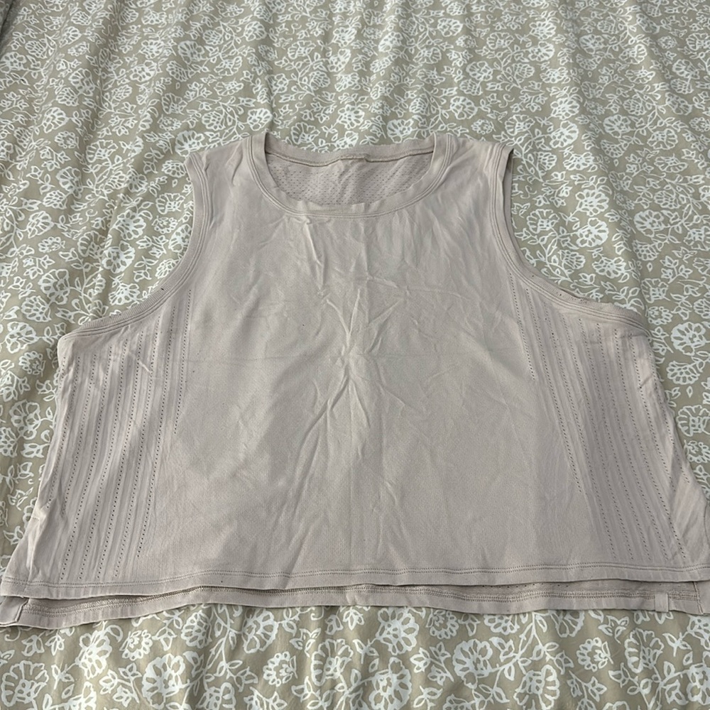 Lululemon tank top
